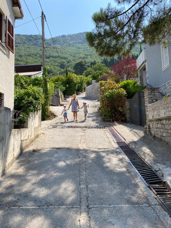 Apartman Irena Tivat Extérieur photo